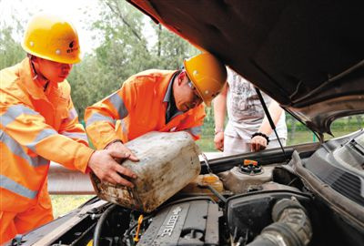 琼中剑阁道路救援